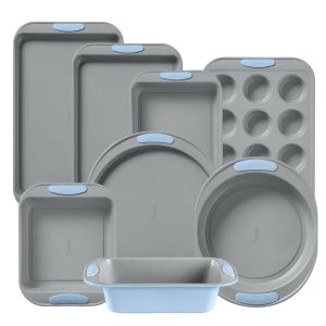 Pyrex® Metal Bakeware 8-Piece Set in Cerulean