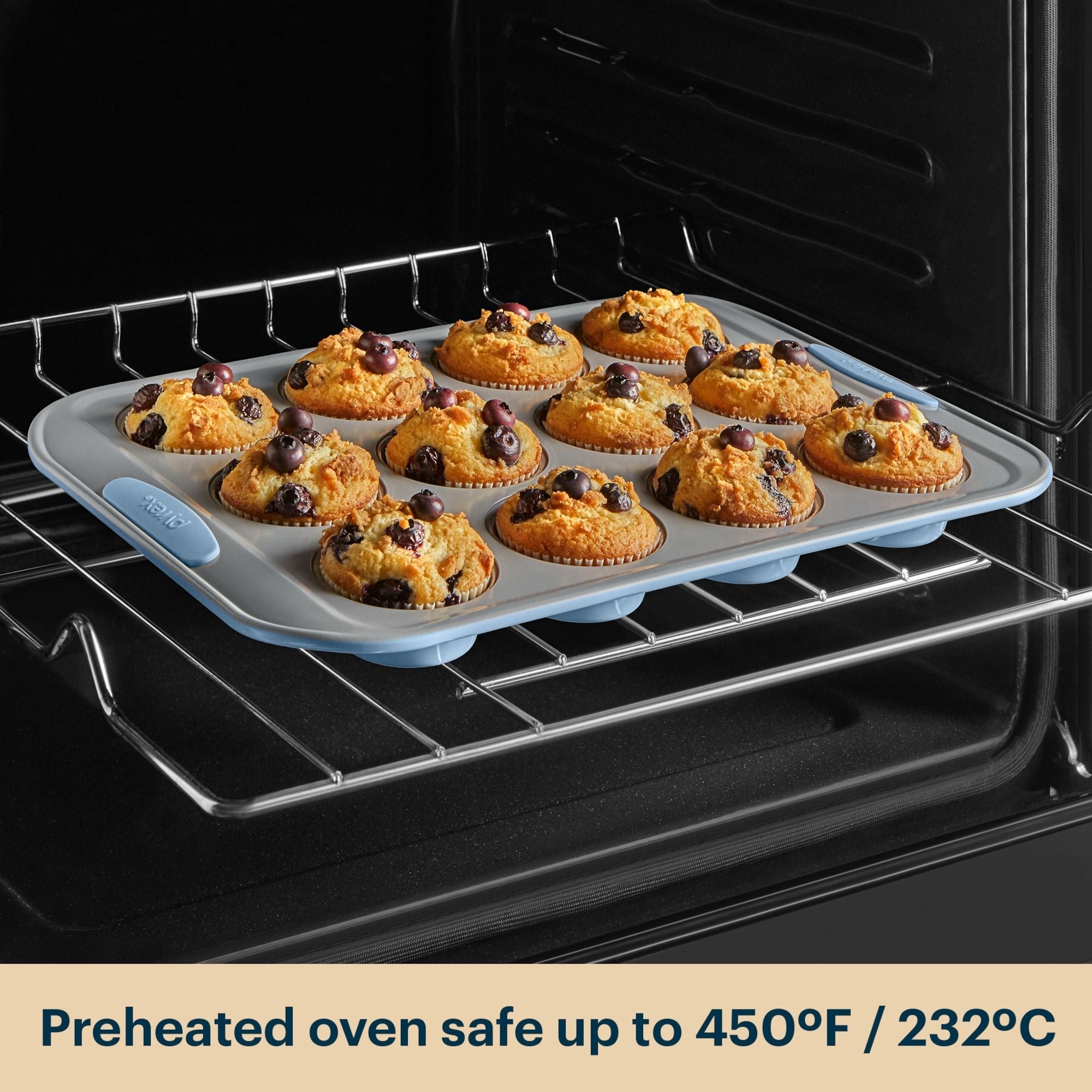 Pyrex? Metal Bakeware 8-Piece Set in Cerulean - Image 6