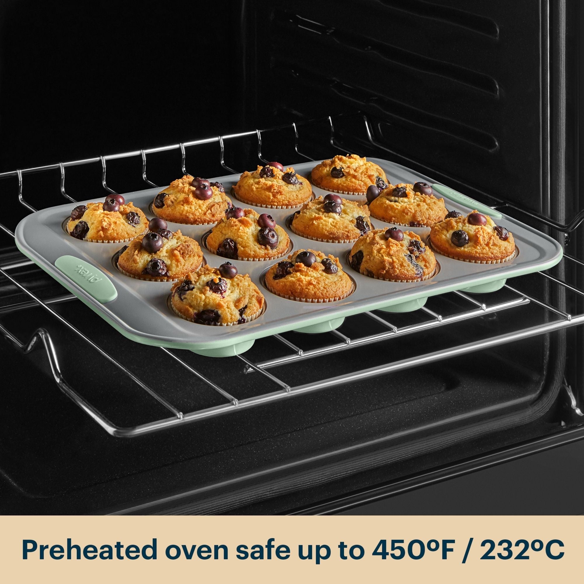 Pyrex? Metal Bakeware 3-Piece Set in Sage - Image 6
