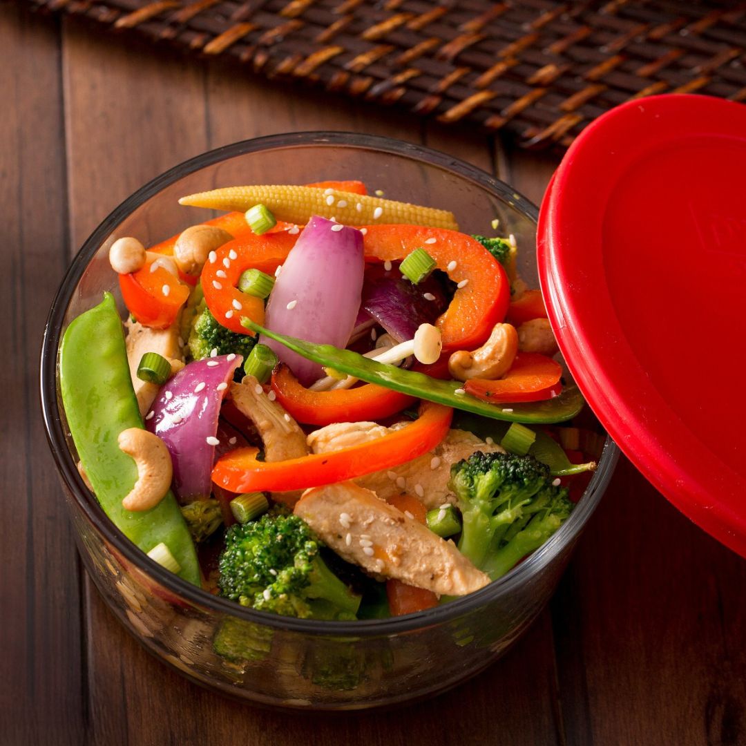 Pyrex® Simply Store® 2-cup Glass Food Storage Container with Red Lid - Image 2